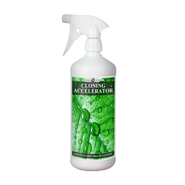 Cloning Accelerator 1L packaged in white spray bottle with green packaging